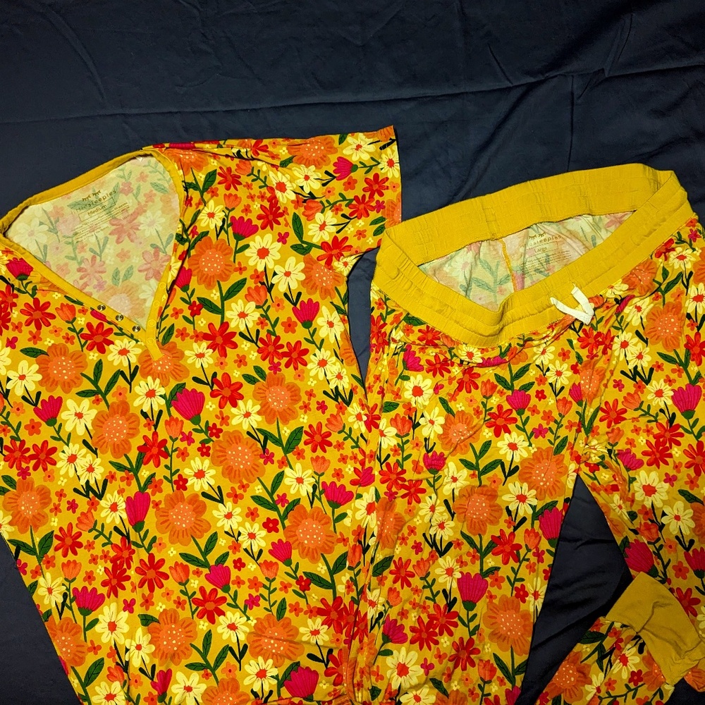 Women's Little Sleepies Sunny Garden Pajama Set
